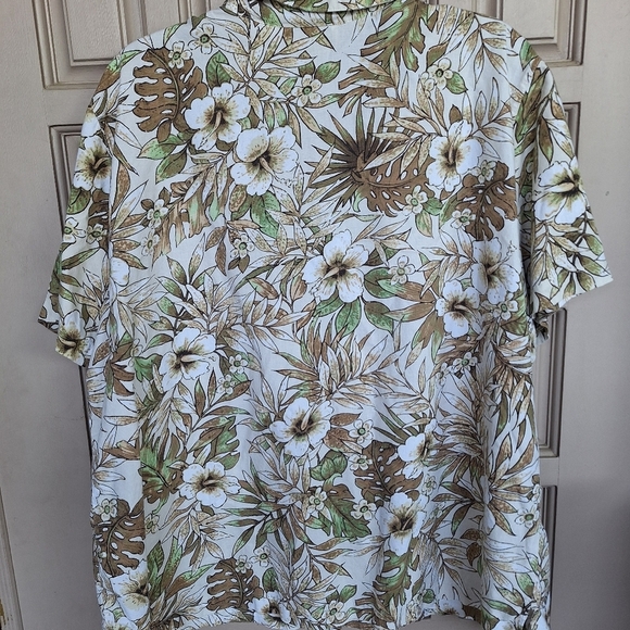 Cathy Essentials Woman Hawaiian Shirt Plus Sz1X Cotton Neutral Colors Comfy Cozy - Picture 8 of 10